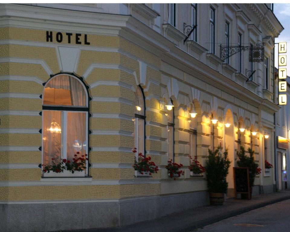 Stadthotel Eggenburg المظهر الخارجي الصورة
